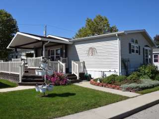 Bluffton Woods Mobile Home Community