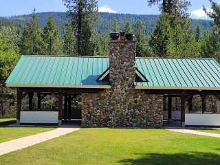 Kaniksu National Forest Snyder Guard Station