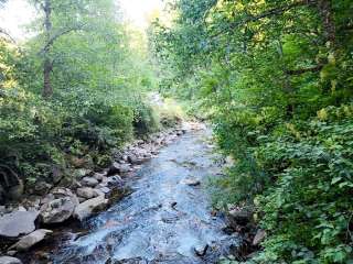 Isabella Point Trailhead