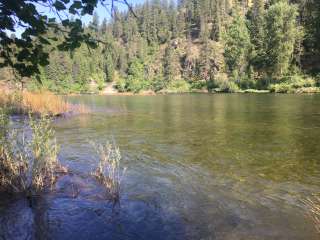 Honeysuckle Campground