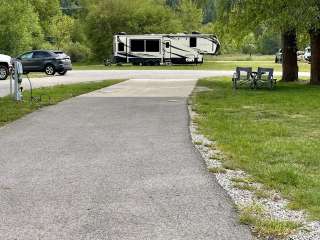 CDA River RV, Riverfront Campground