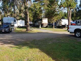 Chalet RV Park