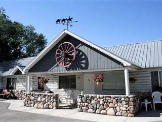 Wagon Wheel Motel & RV Park