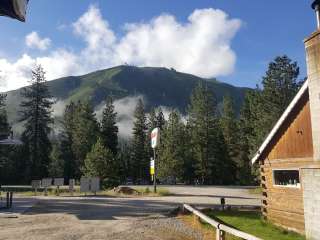 Sourdough Lodge