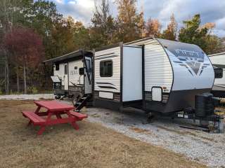 Lakelife RV Park