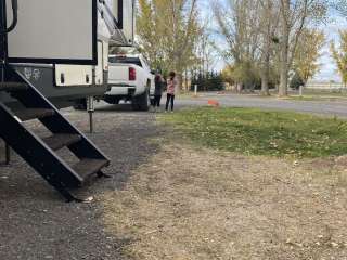 Rest EZ RV Park 