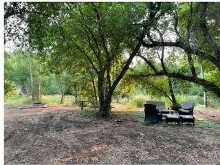 Secluded Maple Creek River Bottoms