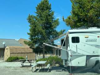 Pony Express Motel & RV Park