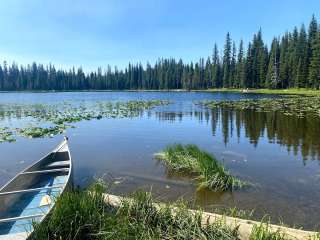 Grande Ronde Lake