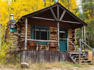 Beyul Retreat - Mcgee Cabin