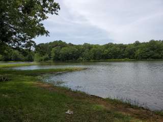 Lake Claude Bennett