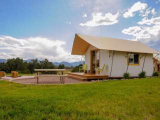 Royal Gorge Cabins