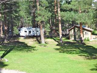 Sportsman’s Campground & Mountain Cabins