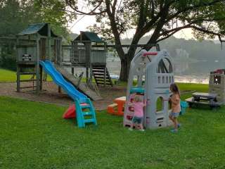 Sylvan Lake Beach Park