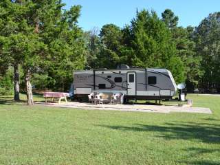 Colonial Meadows Family Campground