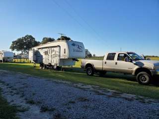 County Living RV Campground 