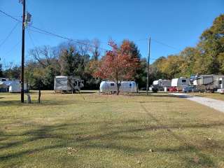 Betty's RV Park