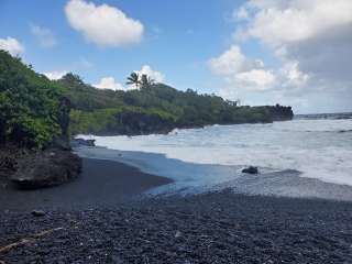 Waiʻanapanapa State Park