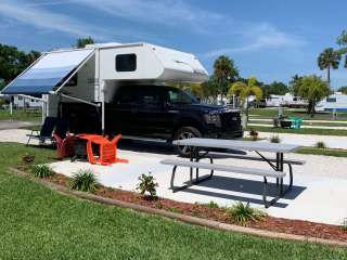 Zachary Taylor Waterfront RV Resort