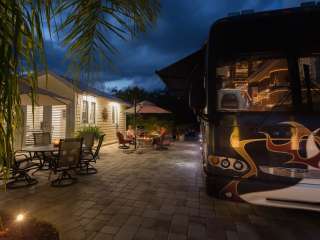 Riverbend Motorcoach Resort