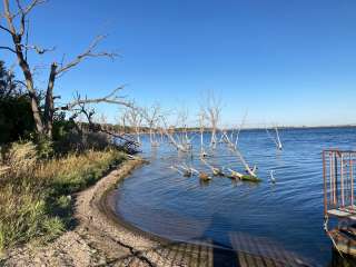 Stump Lake Park