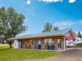 Beulah Park District Eagles RV Park