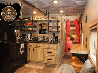 Buffalo Creek Vacation Rentals - Gray Caboose