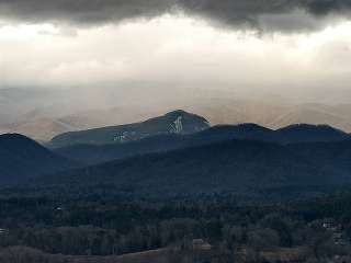 A Mountain View Vacation 