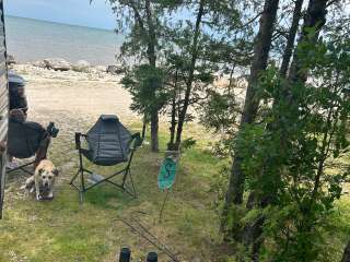 Castle Rock Lakefront Mackinac Trail Campground