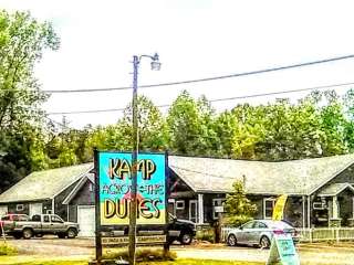 Kamp Across From the Dunes