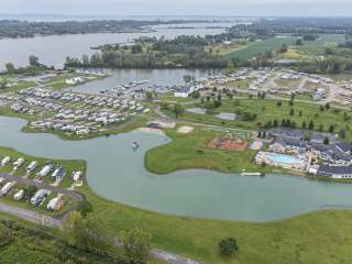 The Resort At Erie Landing