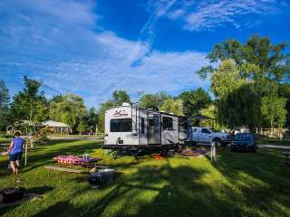 Nature's Chain of Lakes Campground