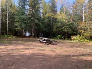 Devil Track Lake Campground