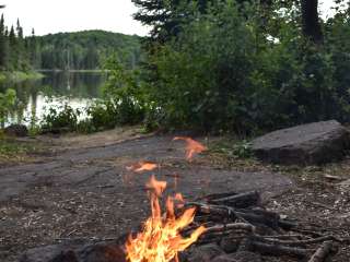 East Lake Agnes Campsites 