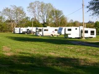 Show-Me Rest RV Park