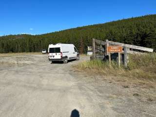 Summit Trailhead Horse Camp