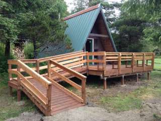 Sevenfathom Bay Cabin