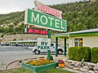 Arrowhead Motel & RV Park