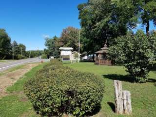 Colonial Court Campgrounds