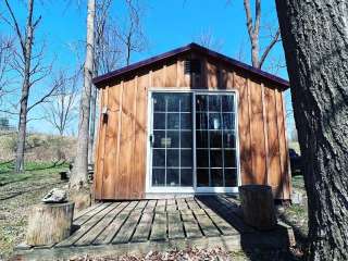 The Cabins at WoodsEdge