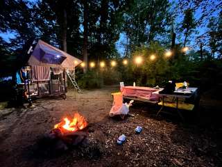 Ringing Rocks Family Campground