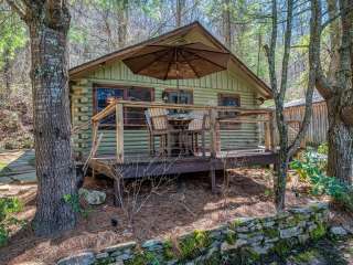 Stay Nantahala Cabins & Yurts