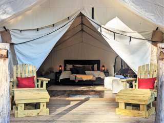 Horse Hollow Glamping