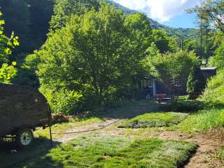 Camper Mountain on Roaring Creek