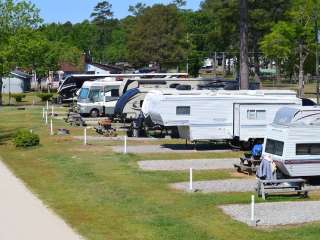 Lake Waldos Beach Campground