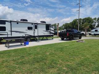 Barefoot RV Resort