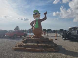 Yogi Bear's Jellystone Park at Keystone Lake