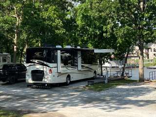 Waters Edge RV & Cabin Resort