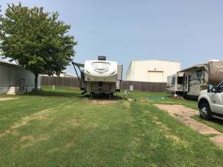 Cherry Hill Mobile Home & RV Park