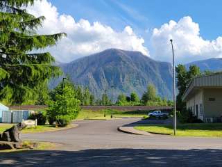 Lewis & Clark Campground & RV Park